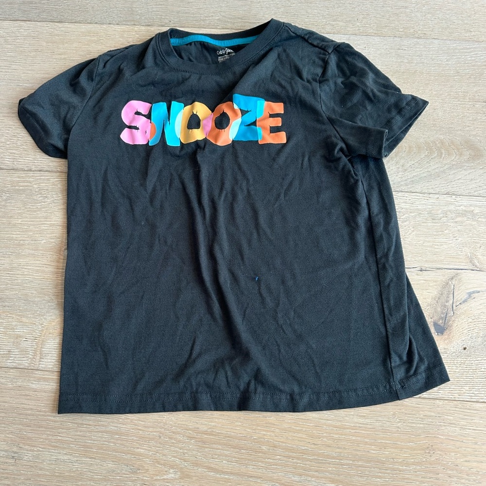 Cat & Jack Black T-Shirt with Multicolor 'SNOOZE' Design